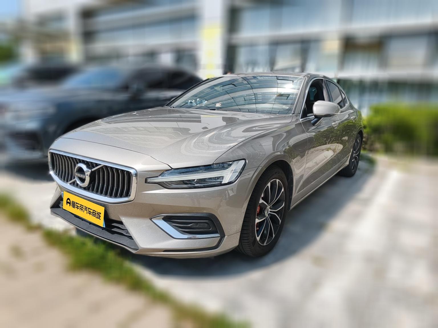 Volvo S60 T4 Intelligent Comfort Luxury 2020