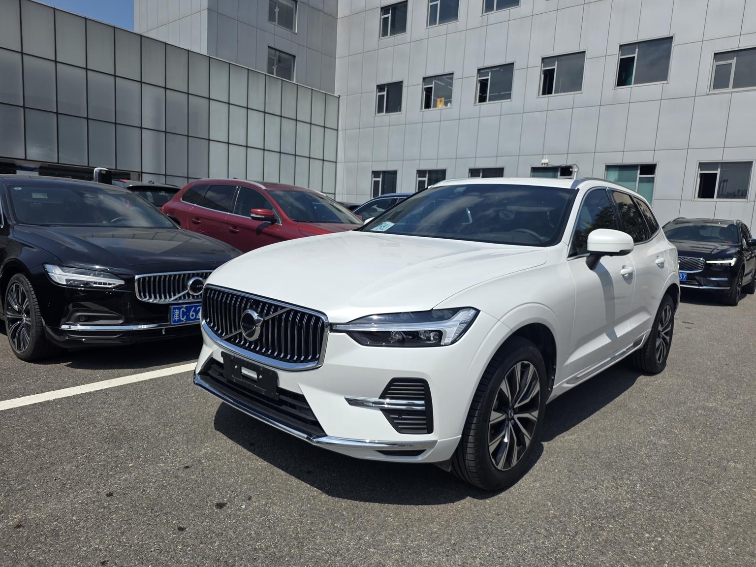Volvo XC60 Intelligent Premium Luxury AWD (2L) 2022