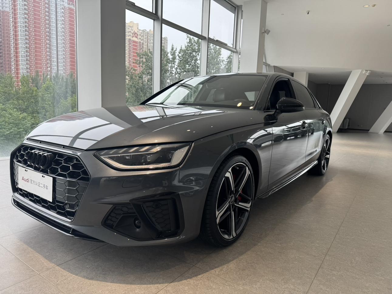 Audi A4L 45 TFSI Quattro Selection Dynamic 2022