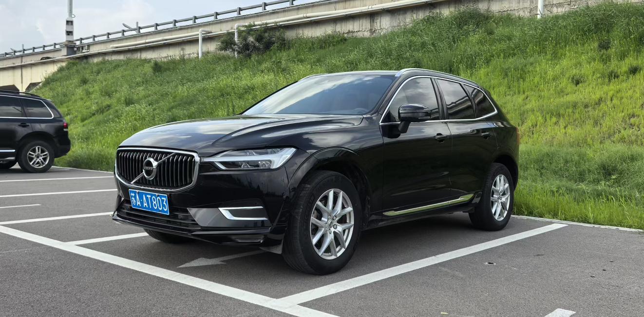 Volvo XC60 T5 AWD Intelligent Comfort Luxury 2020