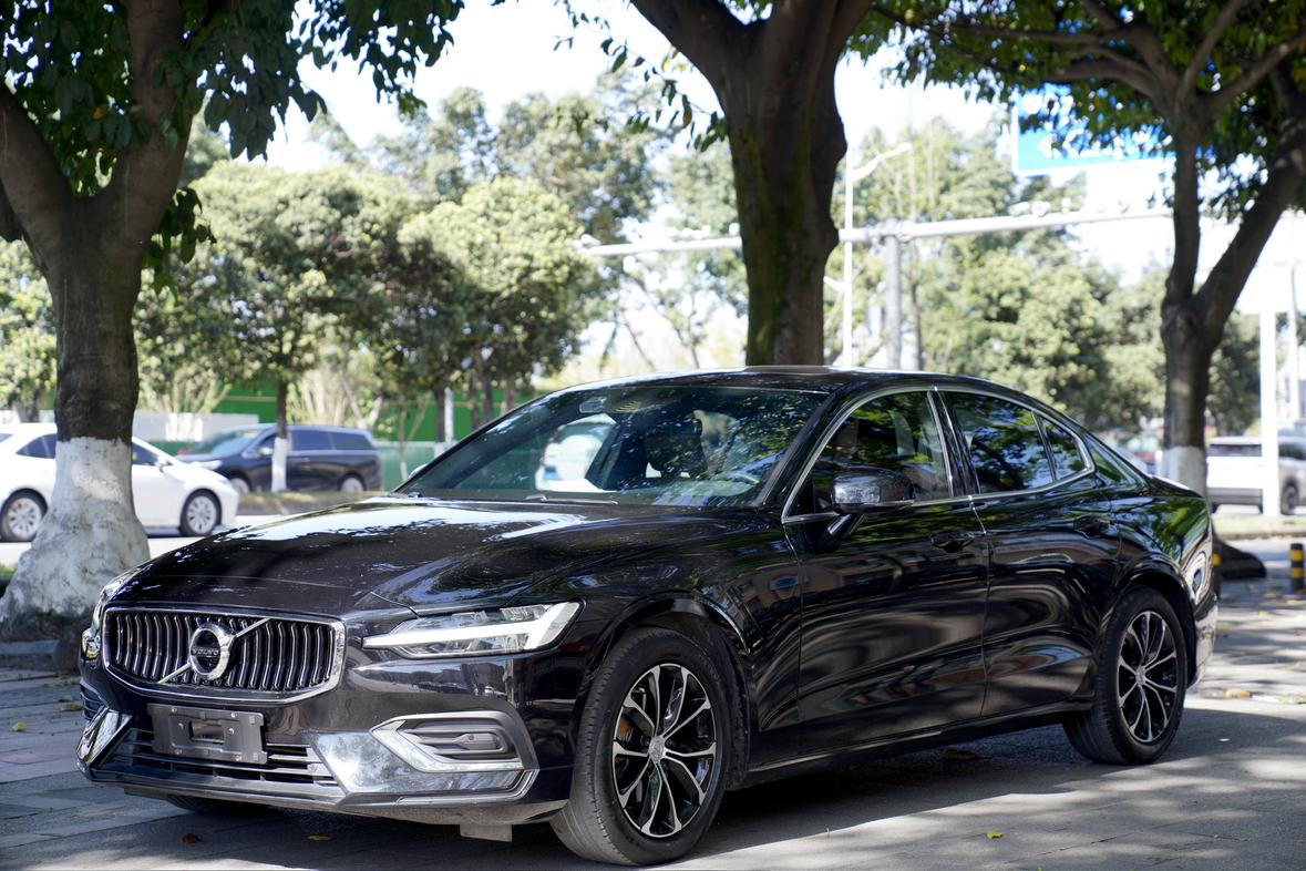 Volvo S60 T4 Intelligent Comfort Luxury 2020