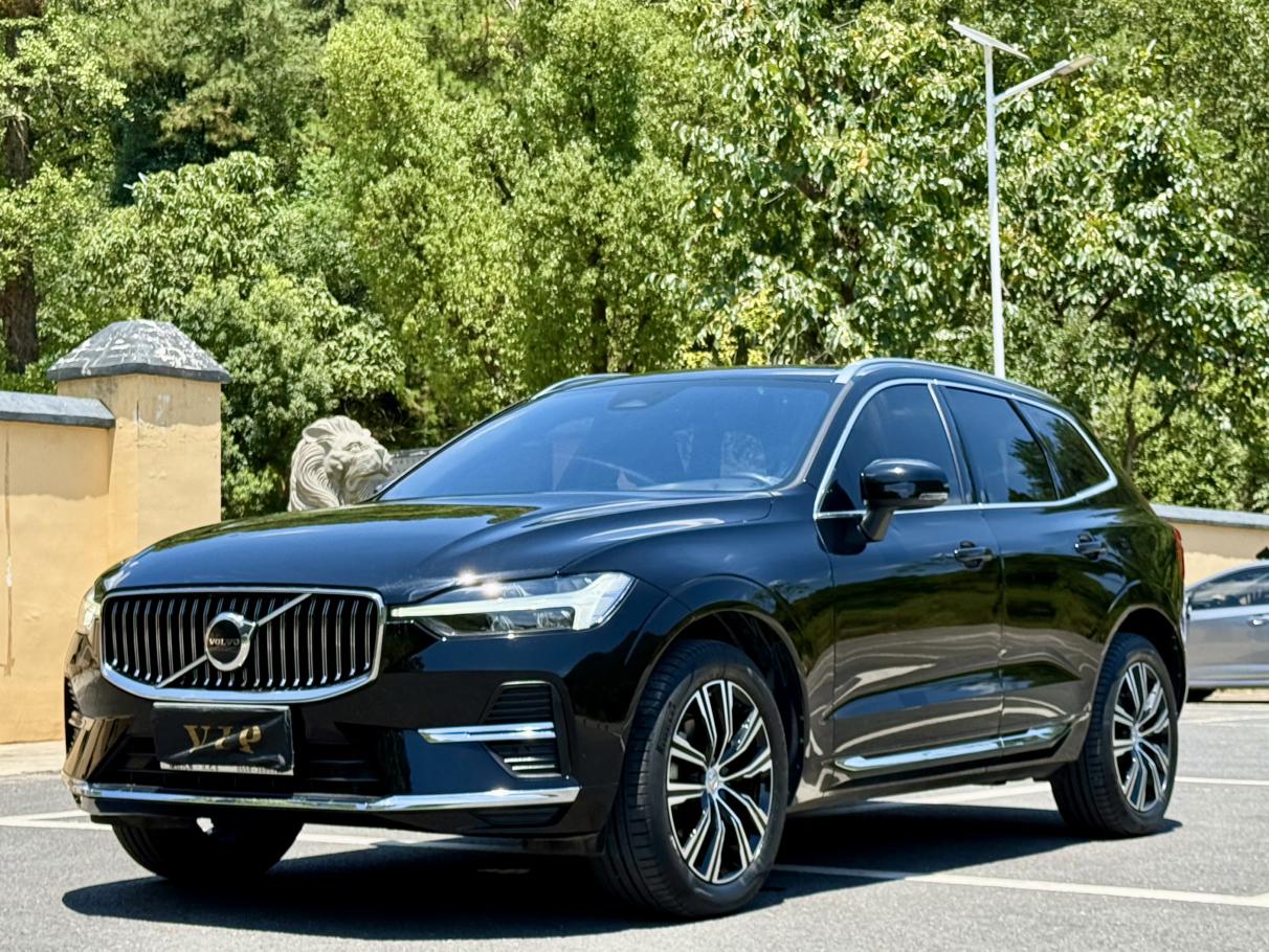 Volvo XC60 Intelligent Premium Luxury AWD (2L) 2021
