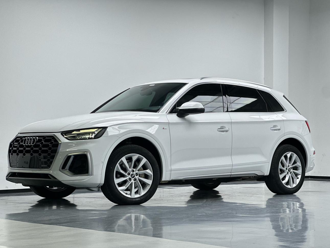 Audi Q5L 40T Luxury Dynamic (2L) 2023