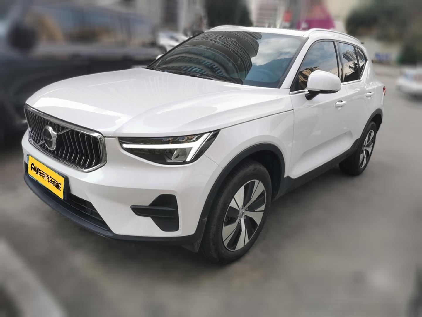 Volvo XC40 Intelligent Premium Luxury 2023