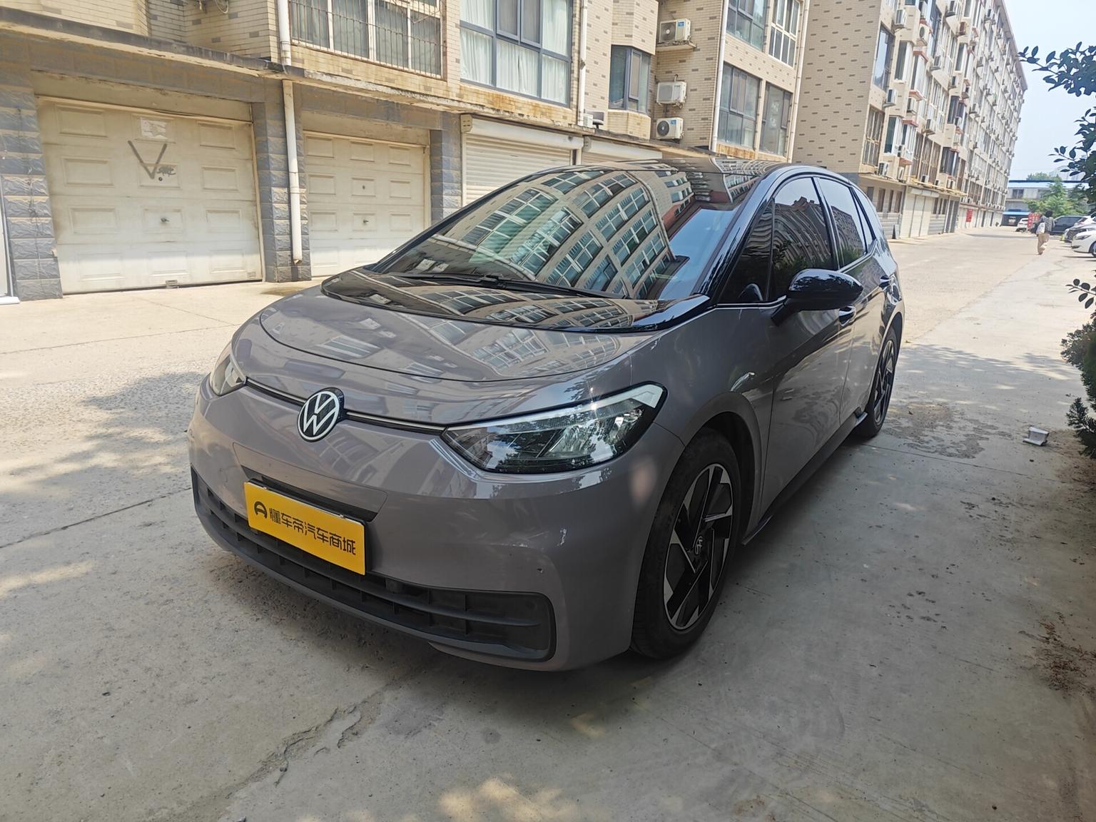 Volkswagen ID-3 Smart Outstanding 2024