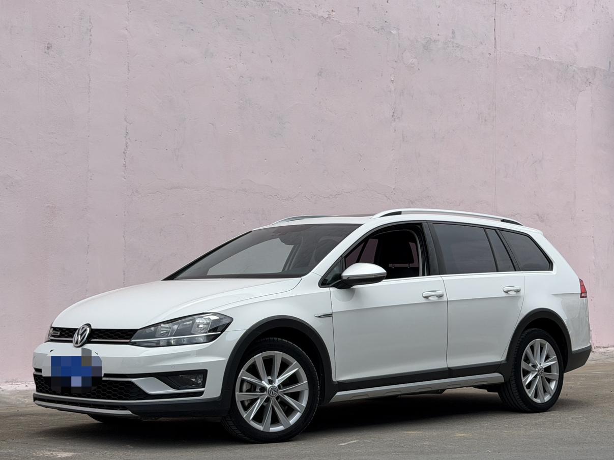 Volkswagen Golf 1.8TSI Wagon 2020