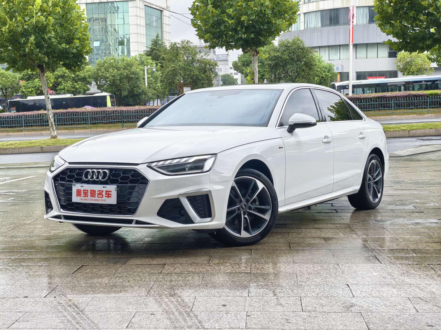 Audi A4L 2 Million Joy Edition 40 TFSI Fashion Dynamic 2025