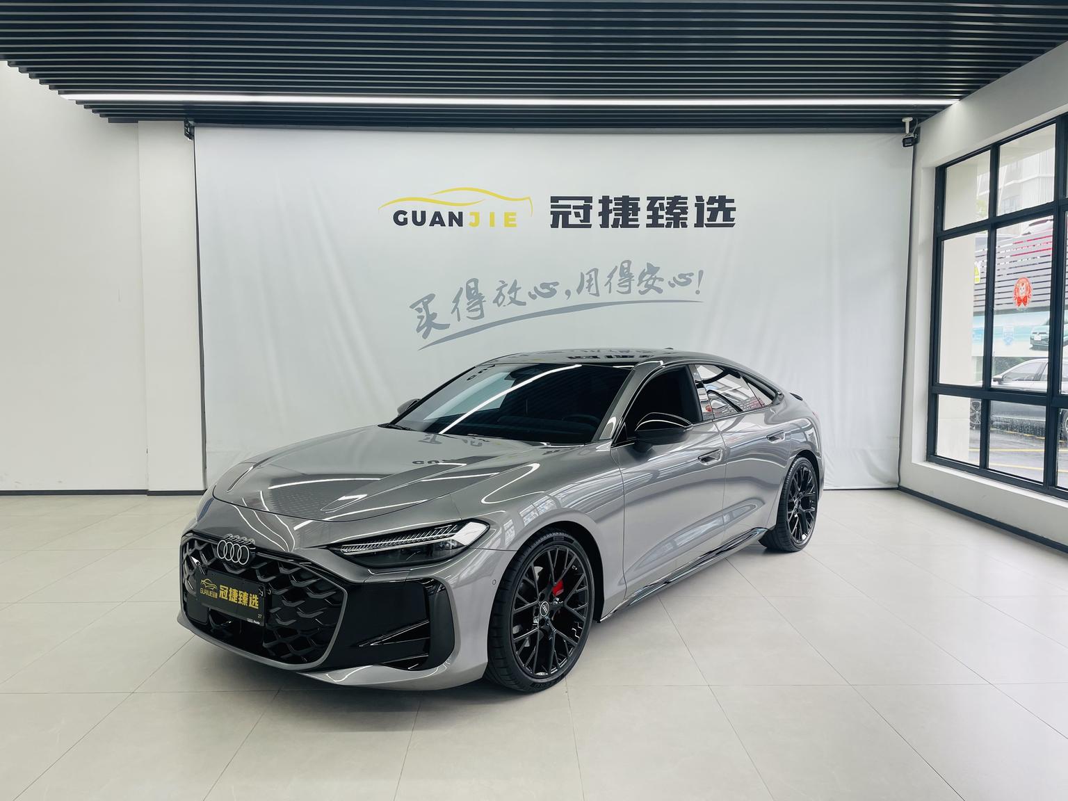 Audi A5L 2.0TFSI quattro 150kW First Edition 2025
