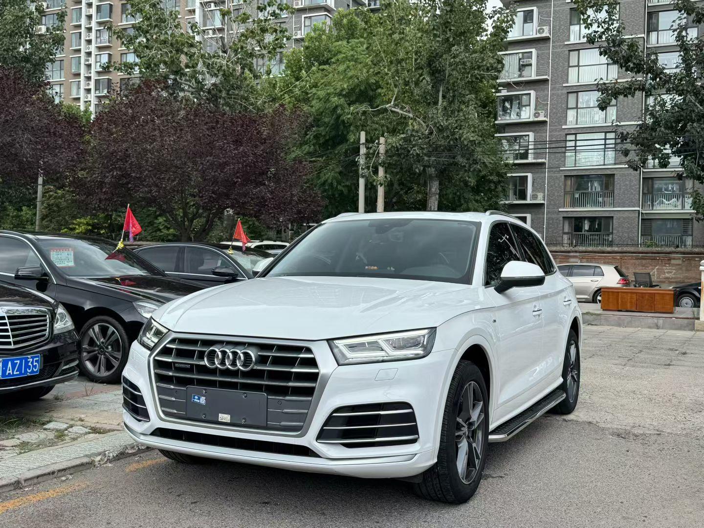 Audi Q5L Rongxiang Sport 2021