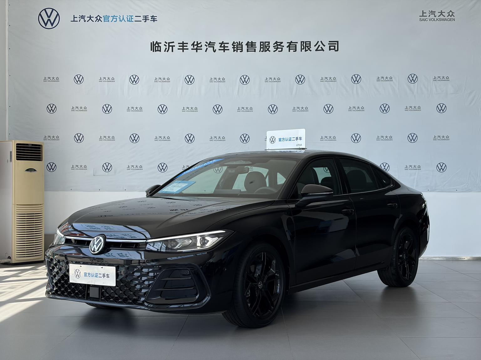 Volkswagen Passat 380TSI Starlight Dragon Premium (2L) 2025