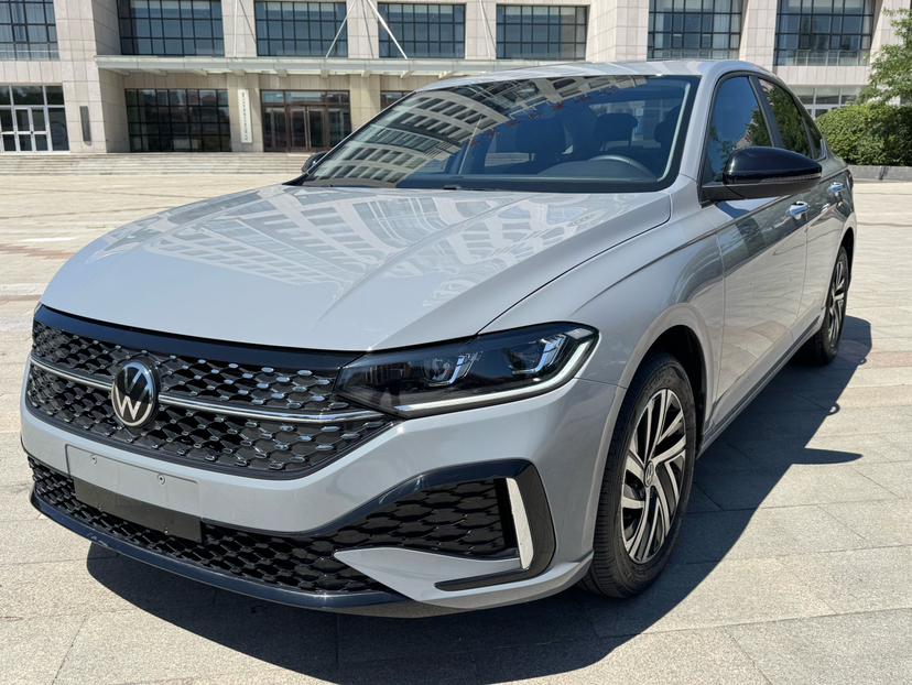 Volkswagen Lavida 1.5L Auto Full Comfort 2023