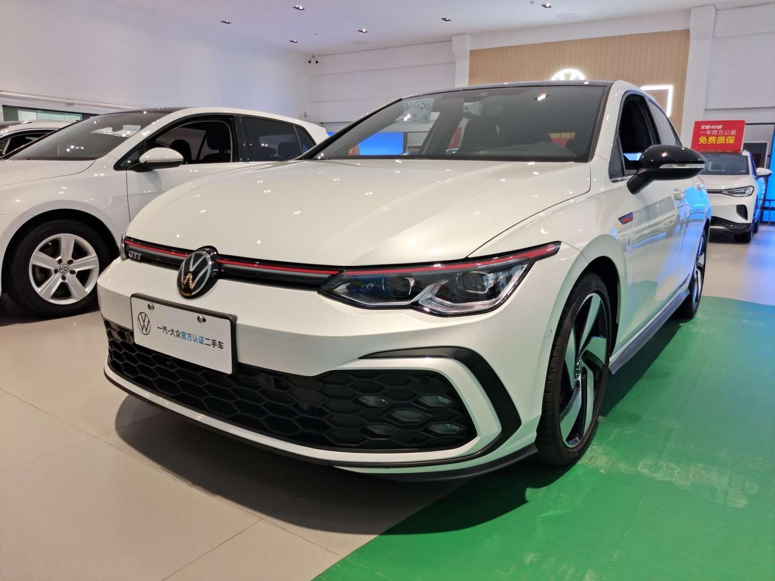 Volkswagen Golf 380TSI DSG GTI 2025