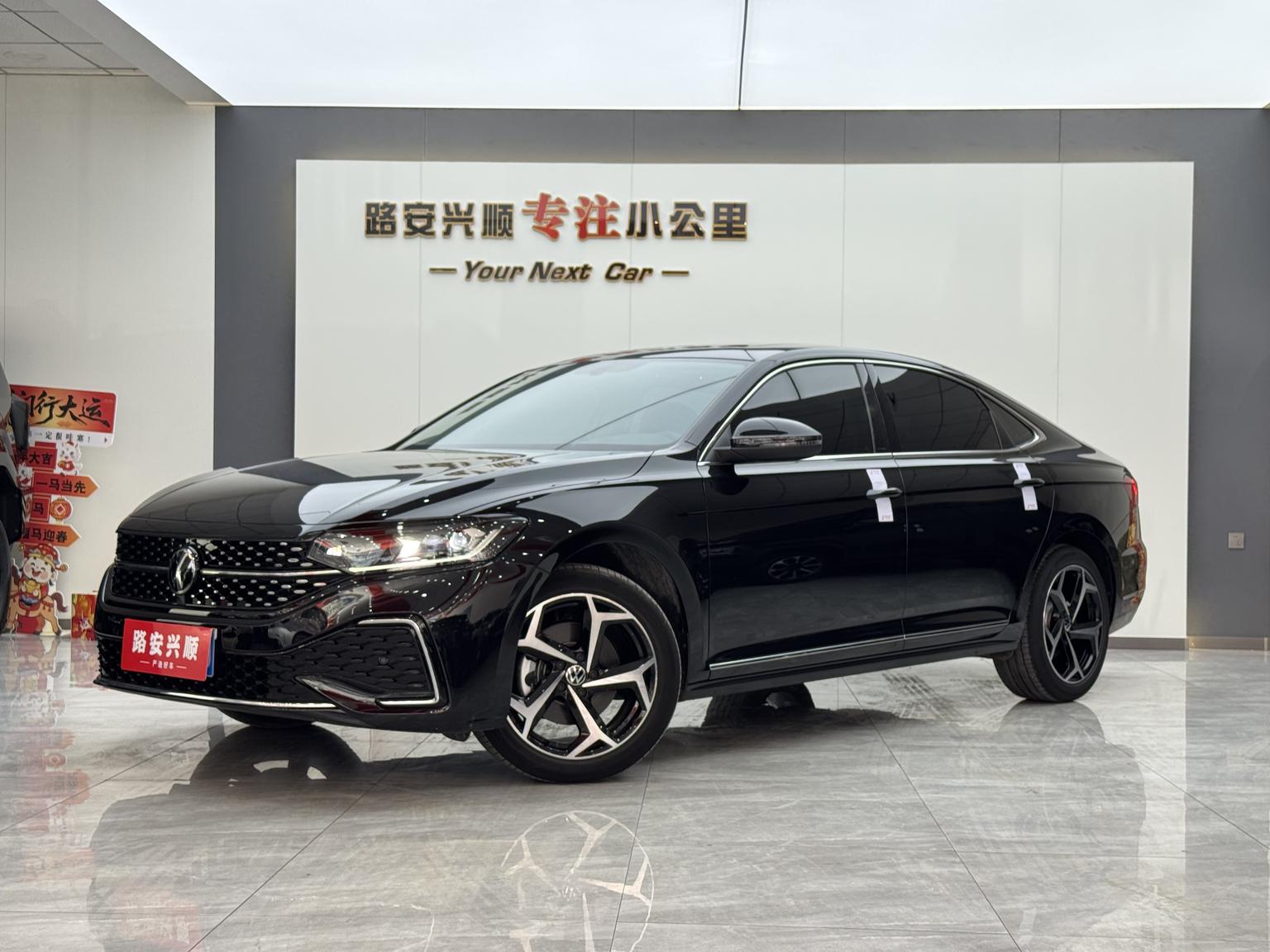 Volkswagen Passat Outstanding 380TSI Starry Longteng (2L) 2025