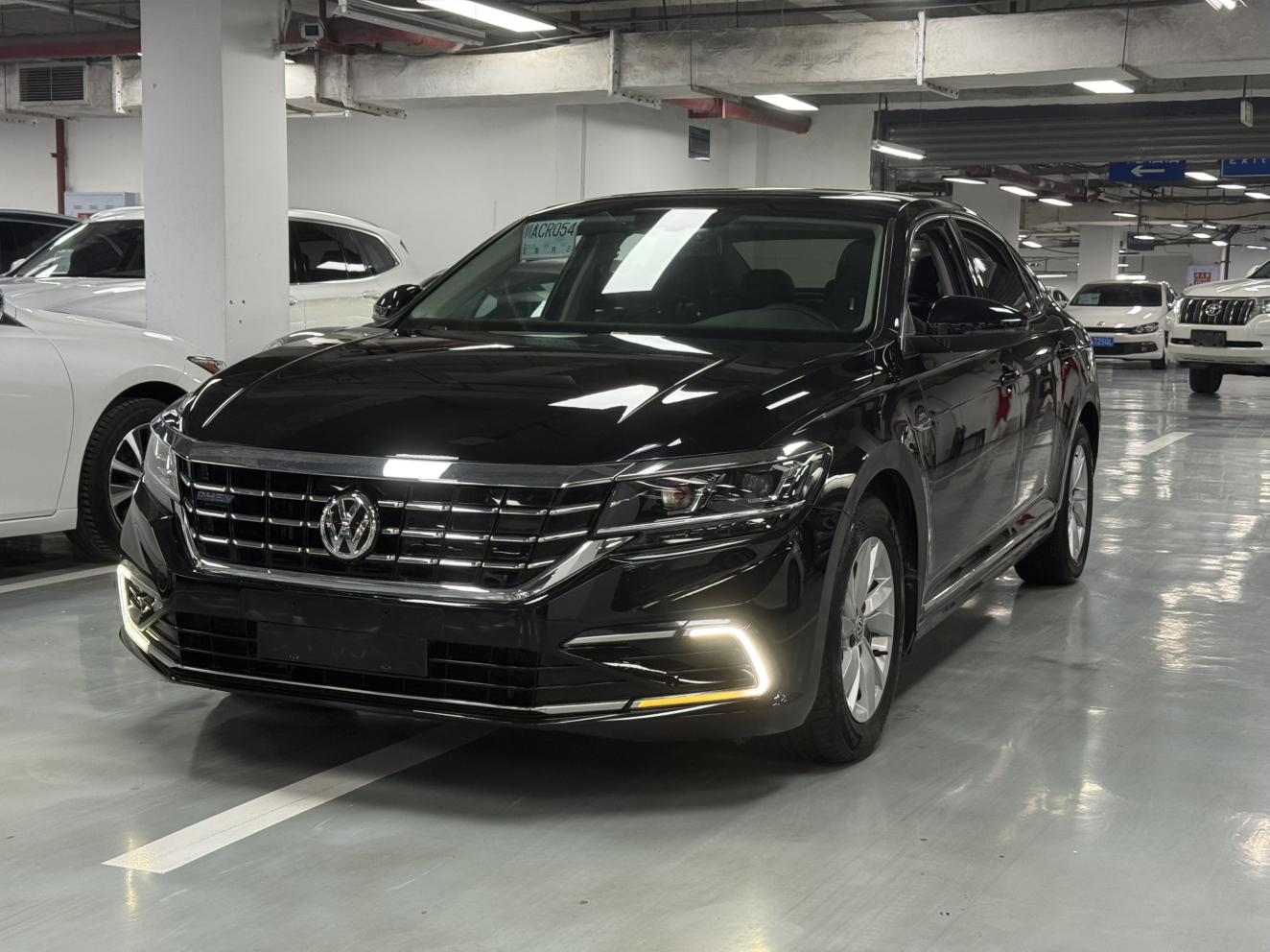 Volkswagen Passat 430PHEV Hybrid Luxury 2019