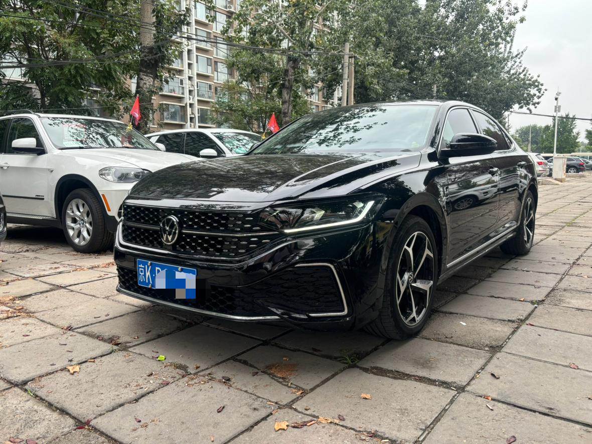 Volkswagen Passat Outstanding 380TSI Starry Longteng (2L) 2025