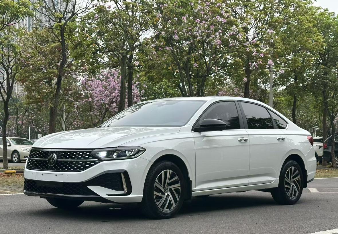 Volkswagen Lavida 300TSI DSG Full Ease 2025